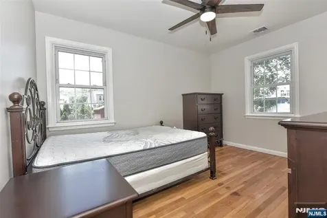 11 Onyx Terrace North Haledon NJ 07508