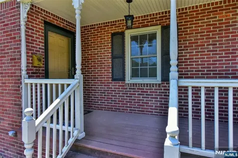 11 Onyx Terrace North Haledon NJ 07508