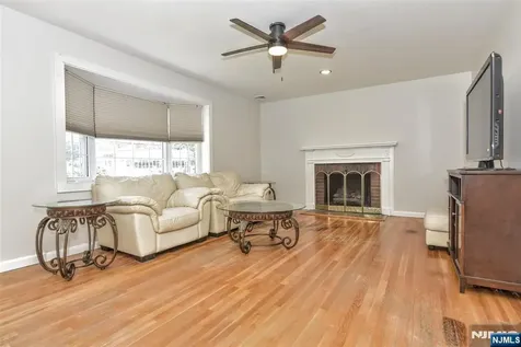 11 Onyx Terrace North Haledon NJ 07508