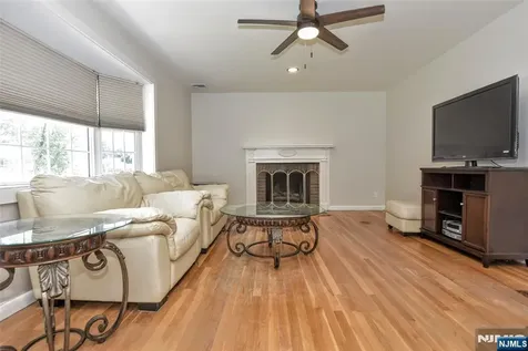 11 Onyx Terrace North Haledon NJ 07508
