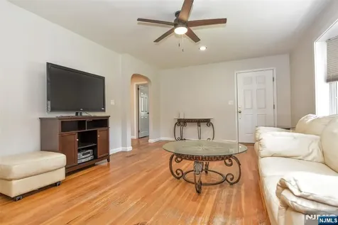 11 Onyx Terrace North Haledon NJ 07508