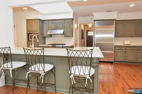 60 Dimmig Road Upper Saddle River NJ 07458