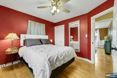 23 William Street Saddle Brook NJ 07663