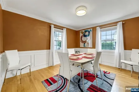 23 William Street Saddle Brook NJ 07663