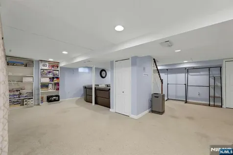 23 William Street Saddle Brook NJ 07663