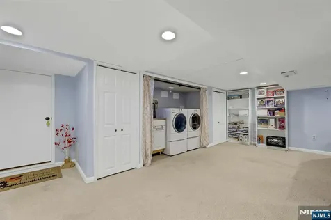 23 William Street Saddle Brook NJ 07663