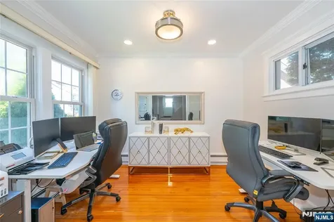 690 Garden Street Maywood NJ 07607