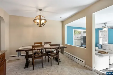 114 Summit Avenue Waldwick NJ 07463
