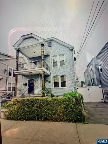 238 Myrtle Avenue Irvington NJ 07111