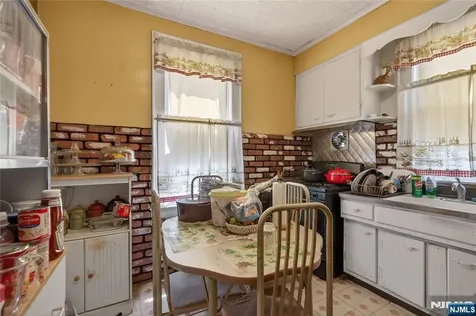 238 Myrtle Avenue Irvington NJ 07111