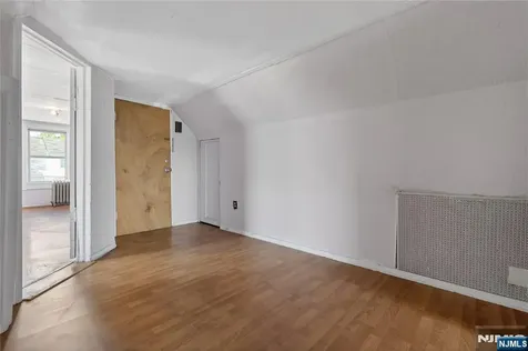 238 Myrtle Avenue Irvington NJ 07111