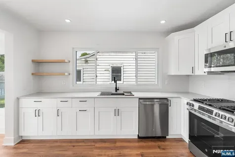 11 Dunkerly Street Totowa NJ 07512