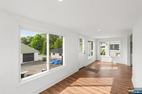 11 Dunkerly Street Totowa NJ 07512