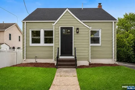 11 Dunkerly Street Totowa NJ 07512