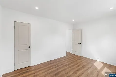 11 Dunkerly Street Totowa NJ 07512