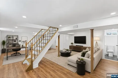 11 Dunkerly Street Totowa NJ 07512
