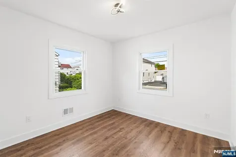 11 Dunkerly Street Totowa NJ 07512