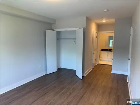 1685 Bergen Boulevard Fort Lee NJ 07024