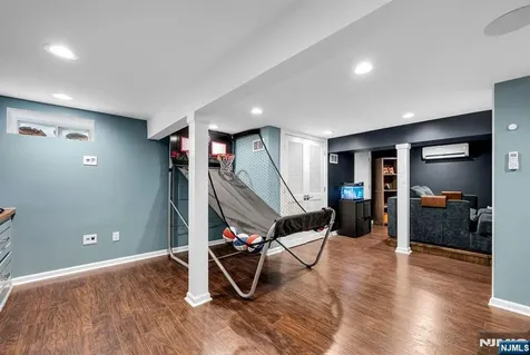 159 Hampton Place Ridgewood NJ 07450