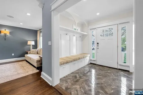 159 Hampton Place Ridgewood NJ 07450