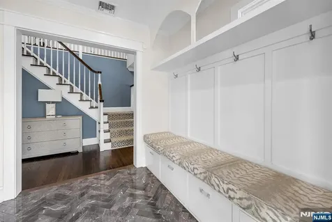 159 Hampton Place Ridgewood NJ 07450