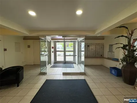 333 Grand Avenue Palisades Park NJ 07650