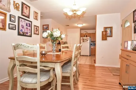 31 Leo Place Lodi NJ 07644