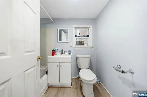 166 Bergen Avenue Jersey City NJ 07305