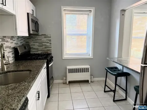 2350 Linwood Avenue Fort Lee NJ 07024