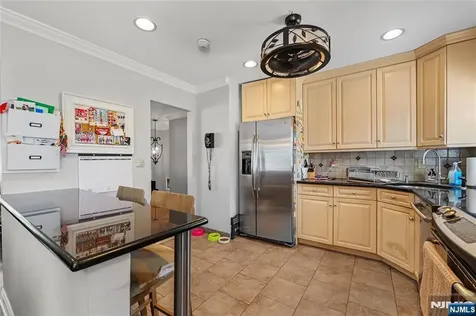31 Fox Hill Road Fairfield NJ 07004