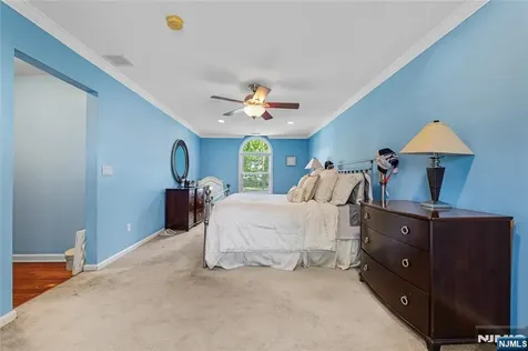31 Fox Hill Road Fairfield NJ 07004