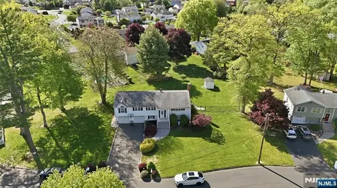 31 Fox Hill Road Fairfield NJ 07004
