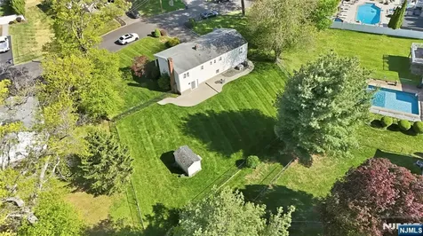 31 Fox Hill Road Fairfield NJ 07004