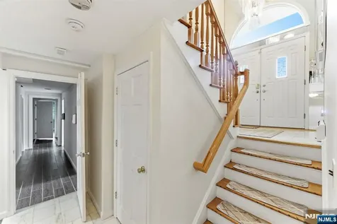 735 Linwood Avenue Ridgewood NJ 07450