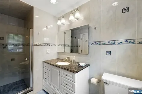 735 Linwood Avenue Ridgewood NJ 07450