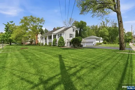 735 Linwood Avenue Ridgewood NJ 07450