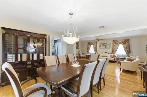 735 Linwood Avenue Ridgewood NJ 07450