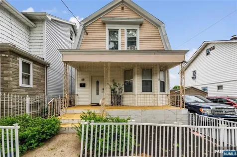 48 39th Street Irvington NJ 07111