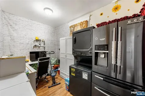 48 39th Street Irvington NJ 07111