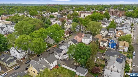 48 39th Street Irvington NJ 07111