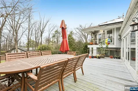 270 E Clinton Avenue Tenafly NJ 07670