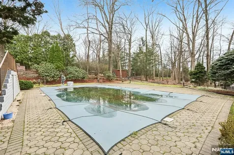 270 E Clinton Avenue Tenafly NJ 07670