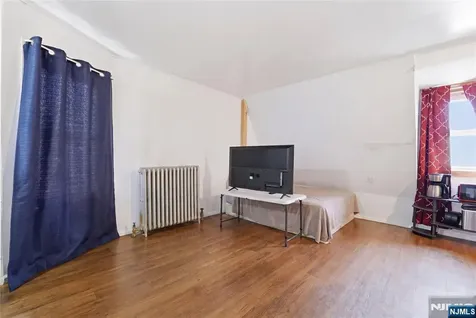 24 Elizabeth Street Paterson NJ 07503