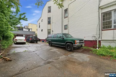 24 Elizabeth Street Paterson NJ 07503