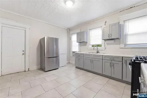24 Elizabeth Street Paterson NJ 07503