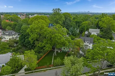 118 Fullerton Avenue Montclair NJ 07042