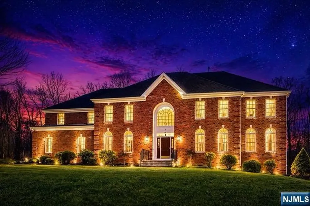 5 Sherwood Court Morris Township NJ 07869