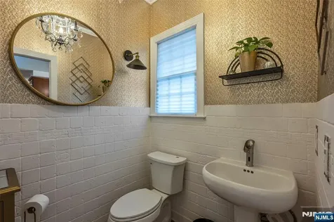 5 Sherwood Court Morris Township NJ 07869