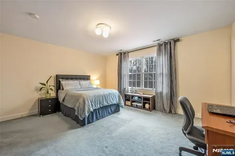 5 Sherwood Court Morris Township NJ 07869