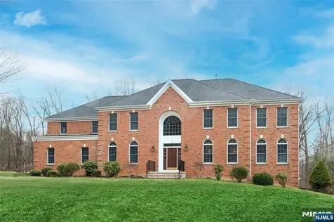 5 Sherwood Court Morris Township NJ 07869